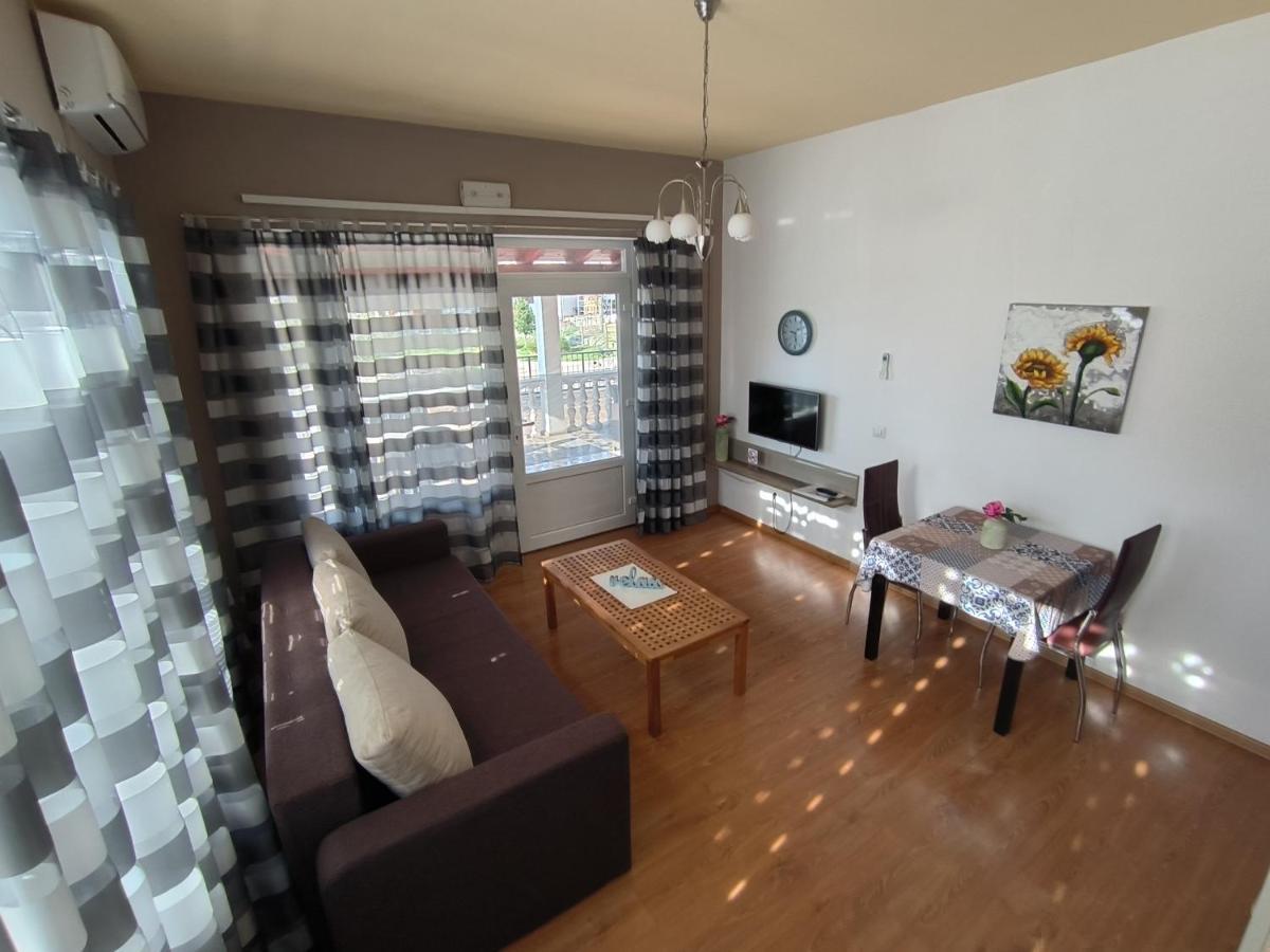 Apartments Kimm ポレッチ エクステリア 写真