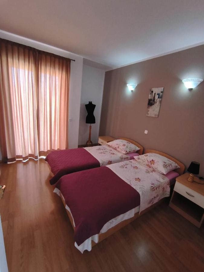 Apartments Kimm ポレッチ エクステリア 写真